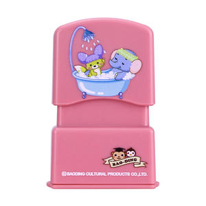 Vêtements en <span class=keywords><strong>textile</strong></span>, <span class=keywords><strong>nom</strong></span> mignon, matériau lavable pour enfants, Animal mignon, jouet, <span class=keywords><strong>tampon</strong></span> de dessin animé - Product Image 6