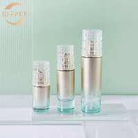 Flacons de soin en verre aqua dégradé argenté de 30 ml, 35 ml, 100 ml, 120 ml avec couvercles en grille de cristal pour essence, huile pour le visage, base de maquillage