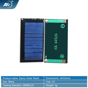 แผงเซลล์แสงอาทิตย์อีพ็อกซี่โพลีมินิ45*45 0.5V1.5V2V แบบทำมือรุ่น300 + มีในสต็อกสำหรับชาร์จแบตเตอรี่ - Product Image 3