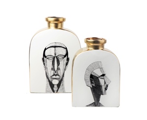 <span class=keywords><strong>Vaso</strong></span> da fiori moderno <span class=keywords><strong>in</strong></span> ceramica bianca con <span class=keywords><strong>testa</strong></span> di ritratto <span class=keywords><strong>in</strong></span> argento dorato di lusso nordico moderno - Product Image 1