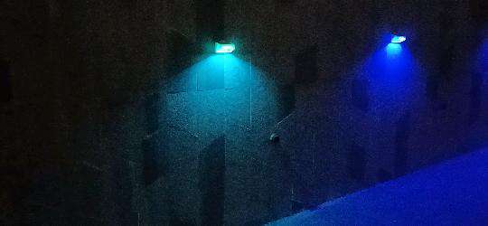 IP65 Waterproof LED Wall Lights ABS PC 1800MAH Solar Fence Post Lights