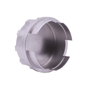 पिकअप ट्रकों के पहियों की रक्षा के लिए उच्च गुणवत्ता वाली धातु सीएनसी मिलिंग मशीनिंग एल्यूमीनियम व्हील हब कैप - Product Image 4