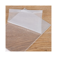 Support de présentation de table en acrylique transparent en forme de T, modèle 0214, personnalisation en gros à Wenzhou