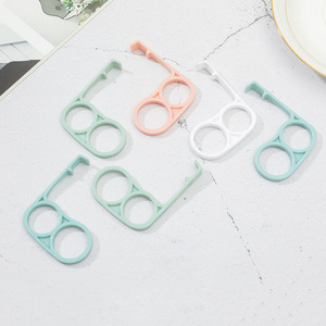 ที่วางโทรศัพท์อเนกประสงค์ ที่วางโทรศัพท์แบบตั้งโต๊ะ วัสดุ PP สำหรับใช้ในชีวิตประจำวัน - Product Image 2