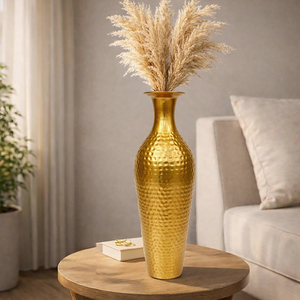 Vase de sol en métal martelé finition or fait main pour la décoration intérieure, grand vase décoratif pour fleurs, vase d'appoint rustique moderne et haut - Product Image 2