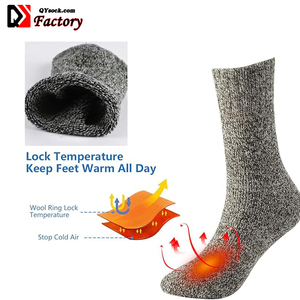 Fabricant <span class=keywords><strong>Chaussettes</strong></span> chaudes d'hiver Laine Mode Solide <span class=keywords><strong>Ski</strong></span> Alpinisme <span class=keywords><strong>Chaussettes</strong></span> <span class=keywords><strong>de</strong></span> sport unisexes décontractées personnalisées <span class=keywords><strong>de</strong></span> haute qualité - Product Image 2