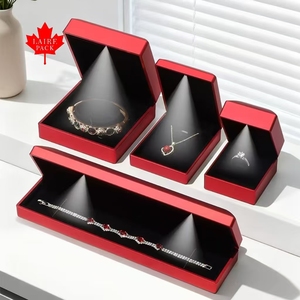 Boîte d'emballage carrée haut de gamme Laire avec éclairage LED pour bagues, pendentifs, colliers et bracelets - Product Image 3