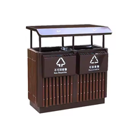 Poubelle de tri des déchets d'extérieur à double compartiment en métal avec finition imitation bois, structure recyclable, déchets résiduels, usage public