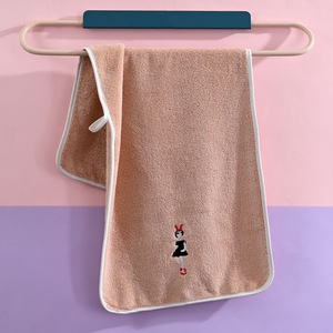 Asciugamano in pile corallo per bambine, morbido e assorbente, con motivo ricamato, per uso domestico, regalo per feste di compleanno, all'ingrosso - Product Image 6