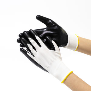 ถุงมือทำงาน13นิ้วทำจากโพลีเอสเตอร์เคลือบไนไตรีเรียบ - Product Image 4