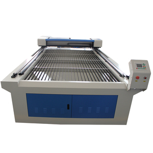 Machine de découpe laser tout-en-un avec technologie pour le bois, le plastique et les surfaces non métalliques - Product Image 4
