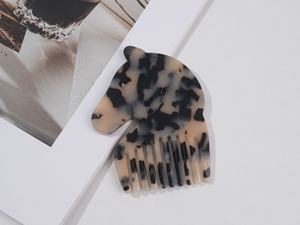 Peigne en acétate élégant au design animal créatif, forme de tête de cheval, peigne de poche, accessoires de cheveux personnalisés mignons - Product Image 5