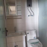 Contenedor Móvil Moderno para Exteriores de 20 pies/40 pies, Oficina Tipo Cabaña Apple con Estructura de Acero Galvanizado para Uso como Cochera