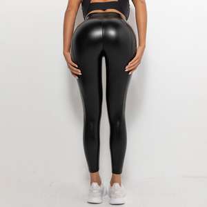 Leggings en similicuir souple pour femmes Pantalon en <span class=keywords><strong>cuir</strong></span> taille haute Pantalon slim en PU Collants Logo personnalisé - Product Image 4