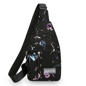 Bolso Bandolera de Gran Capacidad para Mujer y Hombre, Bolso de Pecho con Múltiples Bolsillos, Mochila de Hombro para Viajes y Uso Diario - Product Image 1