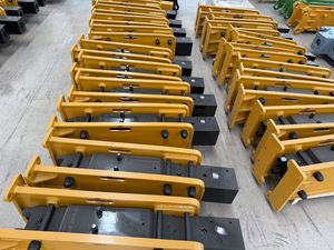 Oem 3ton <span class=keywords><strong>7ton</strong></span> Hydraulische Rotshamer Met Breker Hoofdlichaam Voor Graafmachine Stilte Type Doos Type Jack Hamer Reserveonderdelen Mainbody - Product Image 4