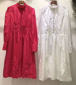 Abito da donna di alta qualità 2024 abiti primavera estate da donna lussuoso ricamo tunica con bottone manica lunga abito bianco rosa rossa - Product Image 1