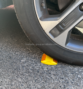 ROADSAFE - Marcador de Pavimento Elevado Tipo Ojo de Gato, 100*90*17mm, Plástico ABS Amarillo, Reflector Blanco, Tachuela Vial - Product Image 5