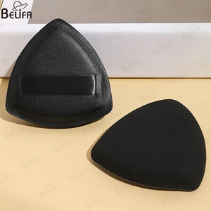 Nouveaux produits en gros Beauty Foundation Blender Marshmallow Sponge Triangle Air Cushion Best Makeup Puff Black Puffs - Product Image 1