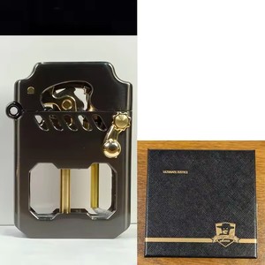 Accendino a <span class=keywords><strong>Cera</strong></span> Semiautomatico Trasparente con Logo Personalizzato, Classico Antivento per Uomo, in Metallo, per Sigarette, Regalo <span class=keywords><strong>di</strong></span> Natale - Product Image 6