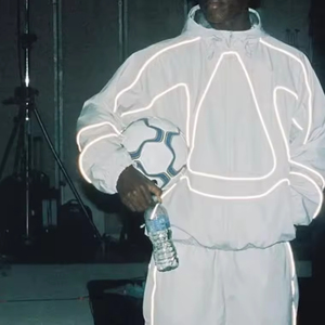 Nuevo Conjunto Deportivo Personalizado con Logotipo, Chaqueta con Capucha y Cremallera Reflectante, Pantalones Deportivos, Cortavientos de Nailon para Hombre - Product Image 2