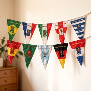 Bandera de la Copa Mundial <span class=keywords><strong>FIFA</strong></span> 2026, 14*<span class=keywords><strong>21</strong></span> cm, Guirnalda de Banderines Personalizada al por Mayor, Banderas Triangulares de Colores para Fanáticos del Fútbol - Product Image 2