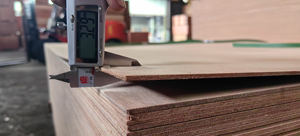 INDONESIE Keruing panneaux multicouches composites contreplaqué/panneaux/planches pour meubles Design industriel Style E0 formaldéhyde - Product Image 3