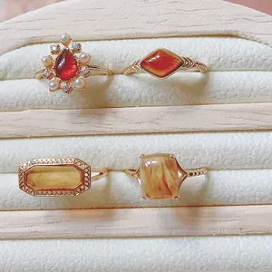 Wholesale classic designer fashion jewelry sterling silver 14k gold plated synthetic amber stone ring