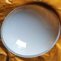 Couverture de lampe fluorescente de cuisine en plastique, en acrylique ; une grande couverture hémisphérique en plastique, avec un couvercle pour le conduit.