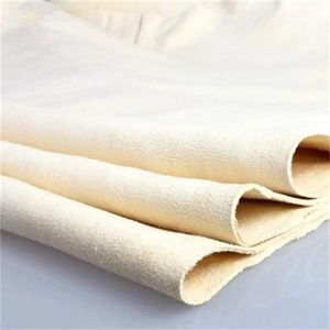 Panno in Vera Pelle Scamosciata Naturale 60x90, Morbido, Antipelucchi, Assorbente, per Pulizia e Asciugatura Auto - Product Image 3