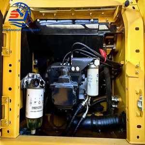 รถขุดโคมัตสึ PC200 20 ตัน แบบตีนตะขาบ ไฮดรอลิก ใช้งานน้อย สภาพดี ราคาดีที่สุด มีสินค้าพร้อมขาย - Product Image 4