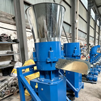 Machine à granulés d'aliments pour animaux à haute productivité PTO pour poulets, canards, volailles, fonctionnement semi-automatique, diamètre des granulés de 2 à 12 mm