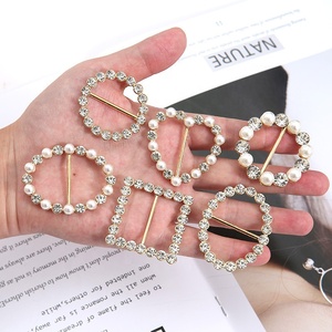 Imitation Perle Strass Boucles Vêtements <span class=keywords><strong>Ourlet</strong></span> un Coin d'un Vêtement Noeud le Noeud Polyvalent Mode Crochets Boucle Circulaire - Product Image 5