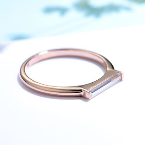 Bagues en or jaune 14 carats avec améthyste naturelle et alexandrite pour femmes, bague de fiançailles personnalisée en moissanite - Product Image 1