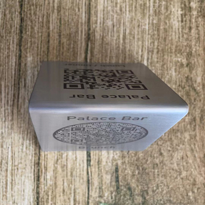 Support de code QR en acier inoxydable 304, simple et moderne, pour numéros de table, étiquettes de bureau, <span class=keywords><strong>menu</strong></span>, forme en V - Product Image 4