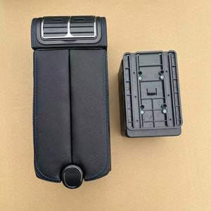 Boîte d'accoudoir centrale universelle en cuir Marcan CNS-078, facile à installer, antidérapante, kit d'intérieur augmentant la hauteur - Product Image 5