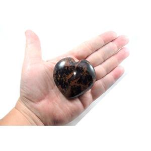 Vente en gros de cœur gonflé d'obsidienne en acajou de guérison de chakra, pierre polie vitreuse pour chakra racine amour et énergie de décoration zen - Product Image 1