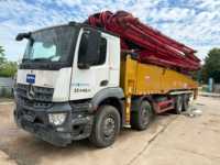 Camión Bomba de Concreto SANY Mercedes-Benz 2020 de 56m con Motor Diésel / Usado para Construcción