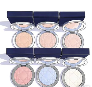 Paleta de contorno de cuero plateado de alto brillo al por mayor con tecnología de polvo para hornear, productos de belleza minerales y herbales - Product Image 2