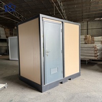 Cabine de toilettes mobiles portables entièrement équipées et isolées en EPS pour chantier de construction, site touristique, événement