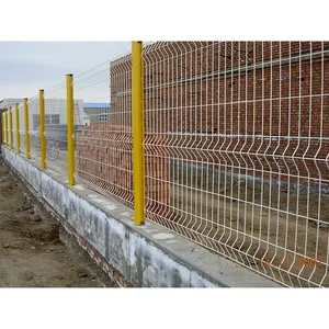 galvanized welded wire mesh fence, garden fence, triangular welded wire mesh fence, highest quality outdoor decorative mesh