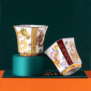 Tasses à thé en céramique Dragon et Phénix, porcelaine, design traditionnel chinois, pour coffret cadeau de mariage - Product Image 1