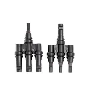 Conector Eléctrico Impermeable Solar T Branch 3 a 1 PV004-T3 de 4 Pines para Paneles Solares en Paralelo con Material de Aislamiento PPO - Product Image 1