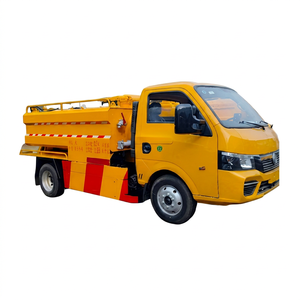 Camión de Succión de Aguas Residuales Mini DFAC de 4m³, 6 Ruedas, 132HP, Camión de Succión de Alta Presión para Trabajos de Saneamiento de Baños Portátiles - Product Image 1