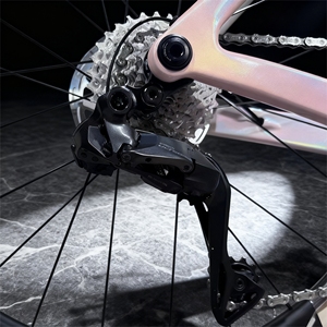 KOZO Vélo de Route en Fibre de Carbone 700C 105 à Freins à Disque Hydrauliques, Vente en Gros Directe Usine, Roues Kozo1-carbon, Shimano 24 Vitesses, Modèle E - Product Image 6