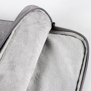 Sacs pour ordinateur portable en gros, durables, avec logo personnalisé, portables, multi-tailles (13,3, 14, 15,6 pouces), à porter à l'épaule ou en bandoulière - Product Image 4
