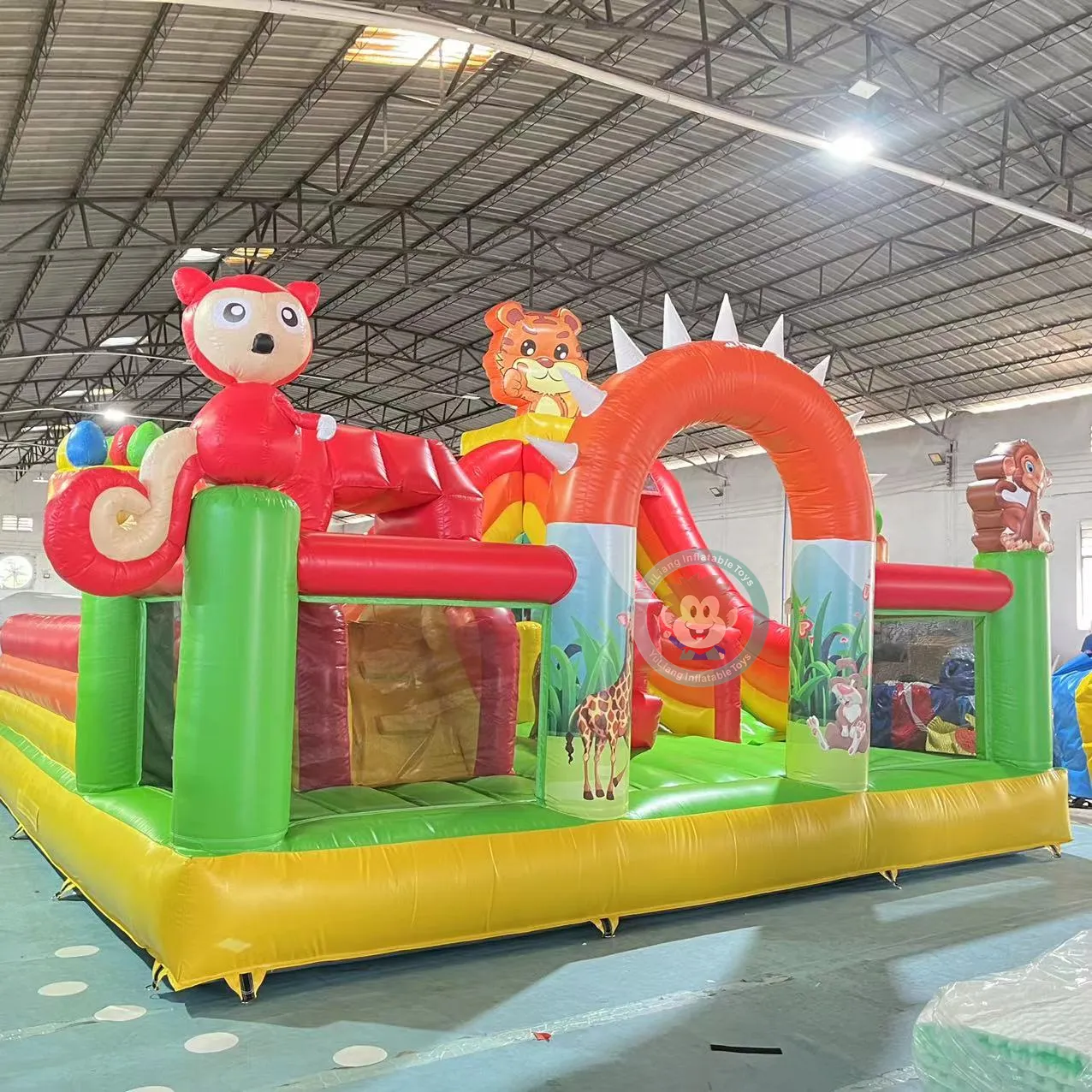 การออกแบบใหม่ราคาถูกHappy Hop BouncyกระโดดปราสาทBackyard Parkในร่มCommercial Inflatableสไลด์Bounce Houseสําหรับเด็ก