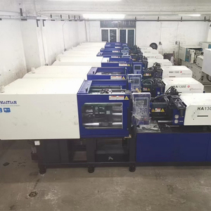 Máquina de Inyección Industrial PL200 de 200 Toneladas, Peso de Inyección 600g, para Fabricación de Cajas y Contenedores - Product Image 3