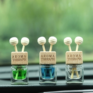 Navulbare autoluchtverfrisser glazen fles met houten deksel en ventilatieklem, rotanstokjes voor auto aroma parfum verpakking - Product Image 3
