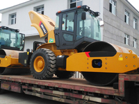 Compacteur de sol SR08MA économique, poids 8000 kg, fréquence de vibration 42 Hz, pour la construction de routes rurales et de pavés en gravier